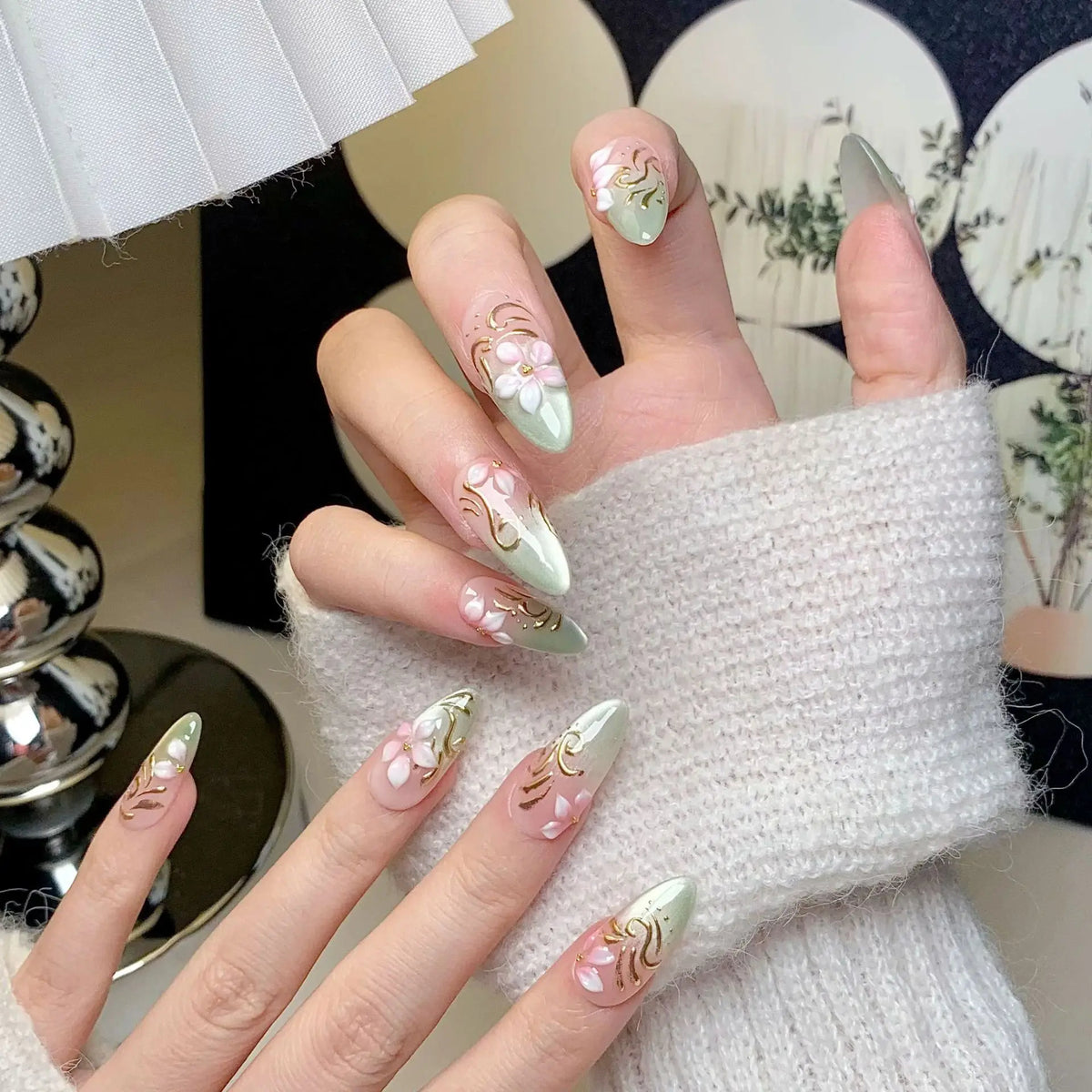 Transform Your Look with Premium Nail Art That Shines