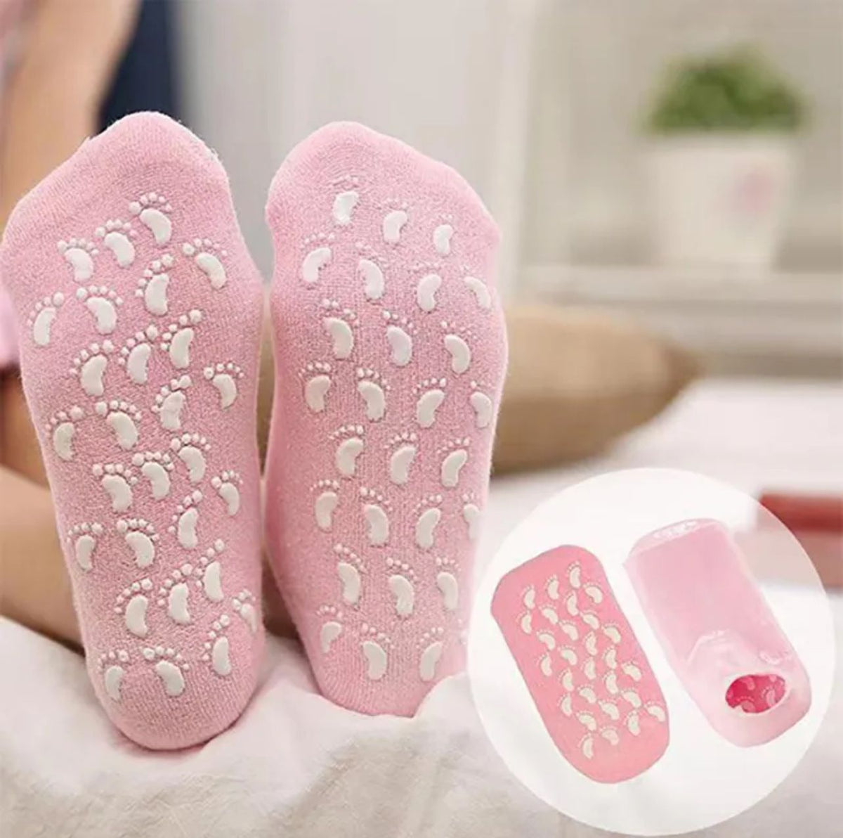 1 Pair Reusable Silicone Spa Gel Socks For Dry Feet And Cracked Heel Treatment – Moisturizing Hydrating Softening And Skin Smoothing Overnight Foot Care (Random Color)